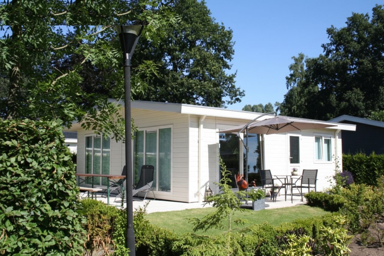 Nette woning op 50+ park Klarenbeek - Afbeelding 1