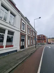 Kamer met hoog plafond aan Delpratsingel
