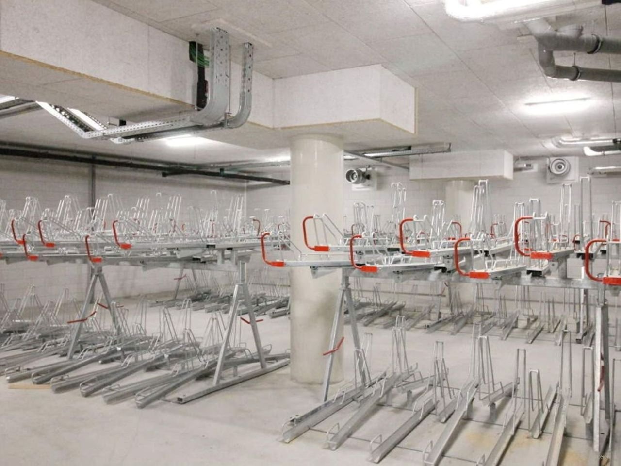 Moderne studio met parkeerplaats in Zeeheldenkwartier - Afbeelding 7