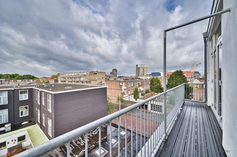 Kamer van 21 m² met eigen badkamer en balkon - Afbeelding 5