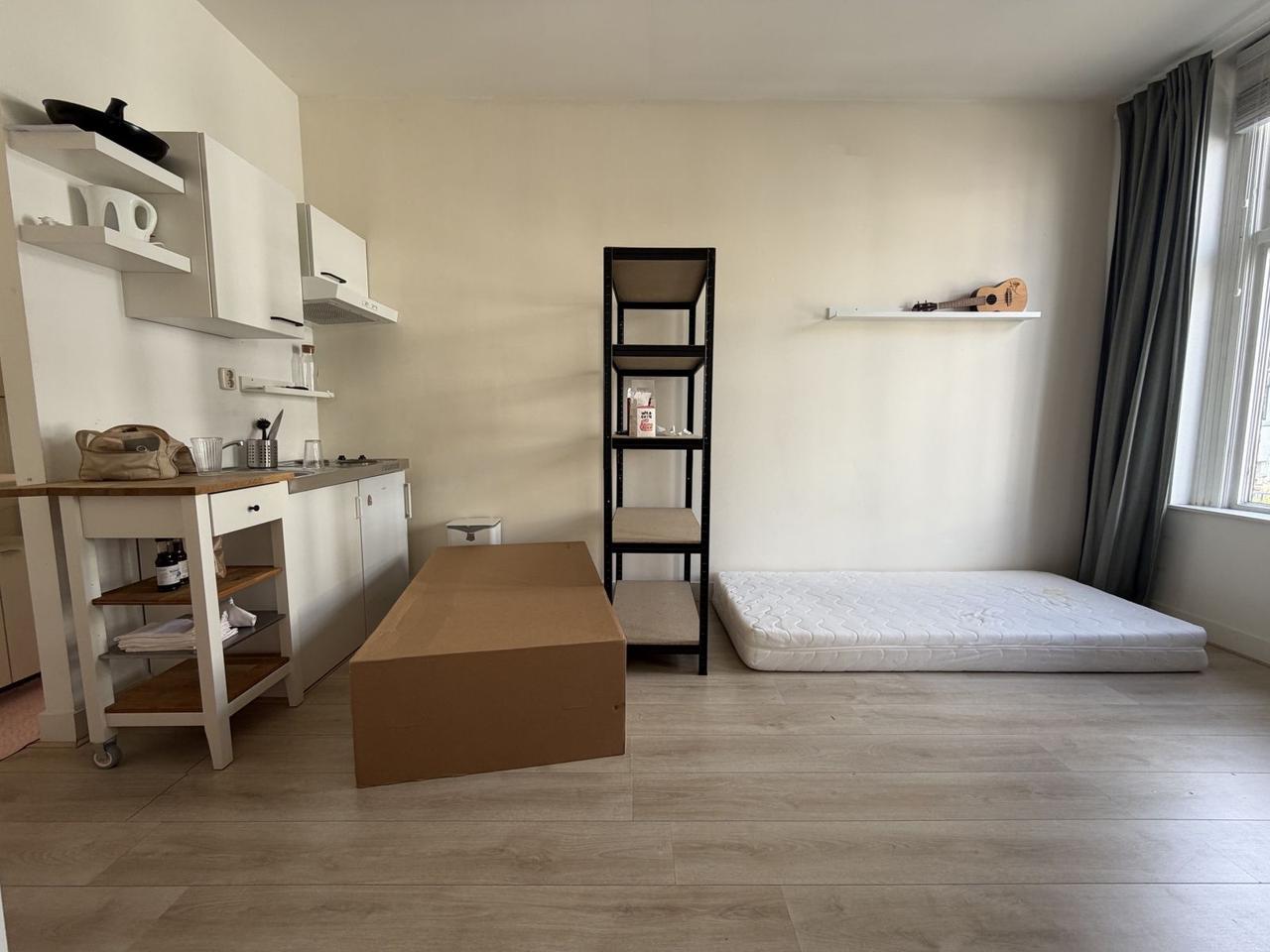 Kamer met eigen keuken vlak bij station - Afbeelding 3