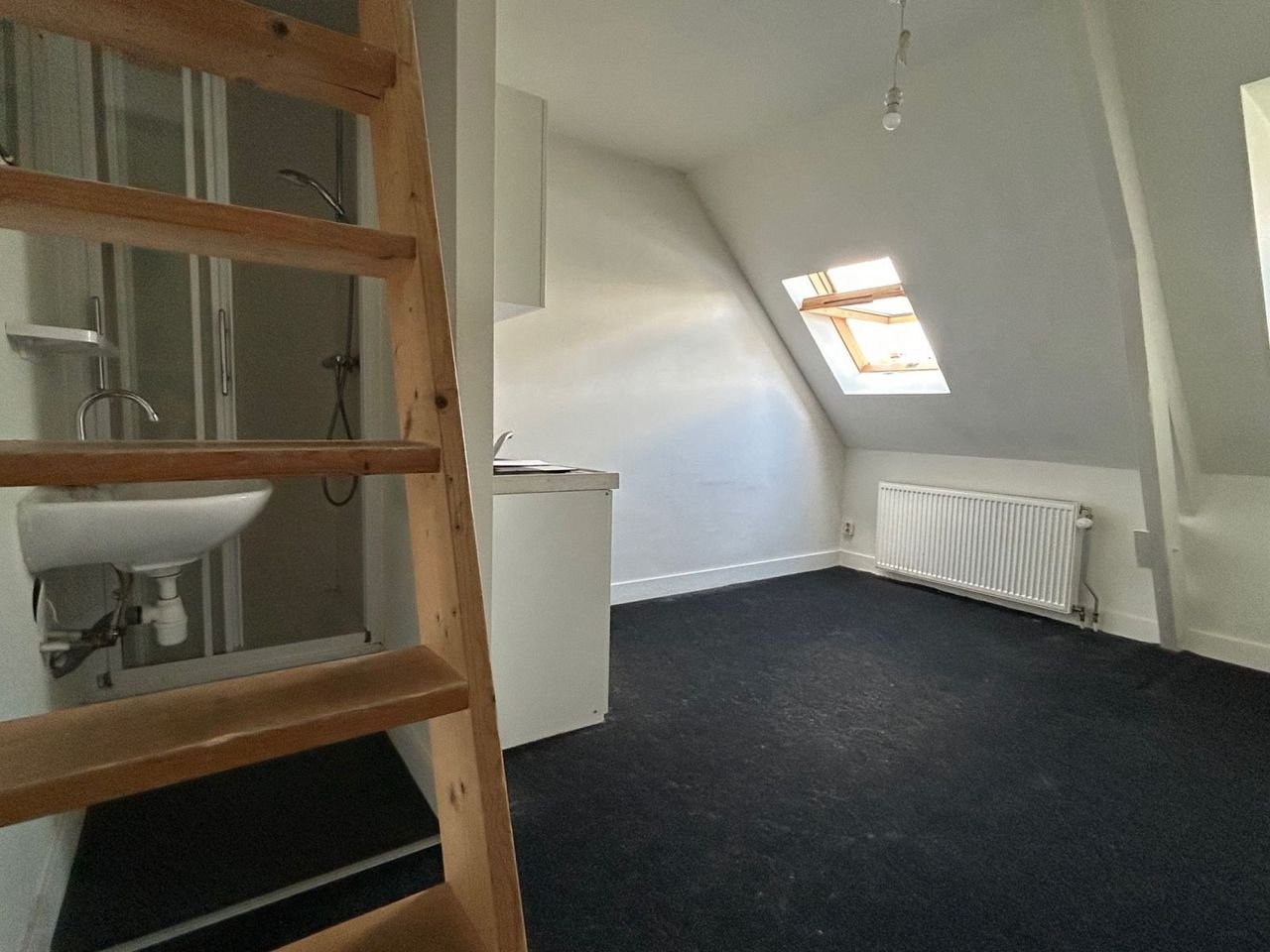 Room with private kitchenette in Zwolle - Image 3
