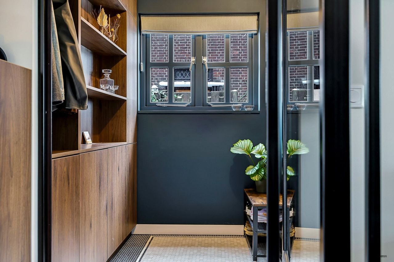 Gemeubileerd hoekhuis met tuin - Afbeelding 3