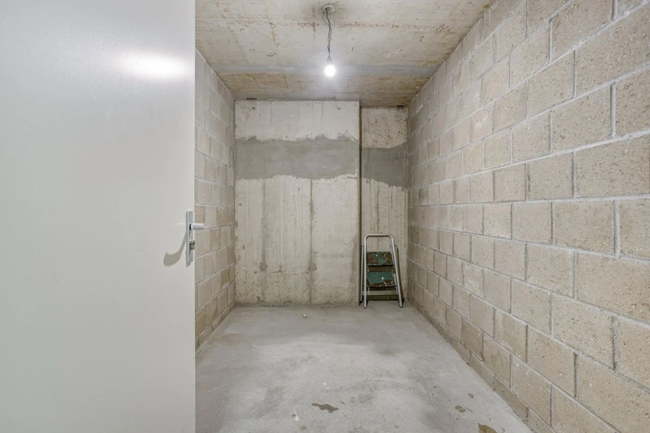 Licht appartement aan Herdenkingsplein - Afbeelding 24