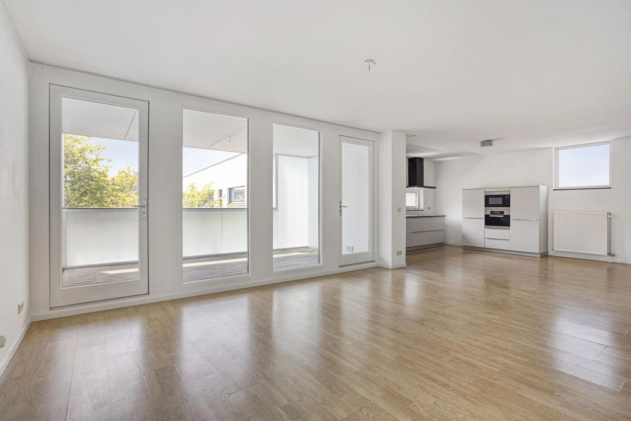 Licht appartement aan Herdenkingsplein - Afbeelding 11