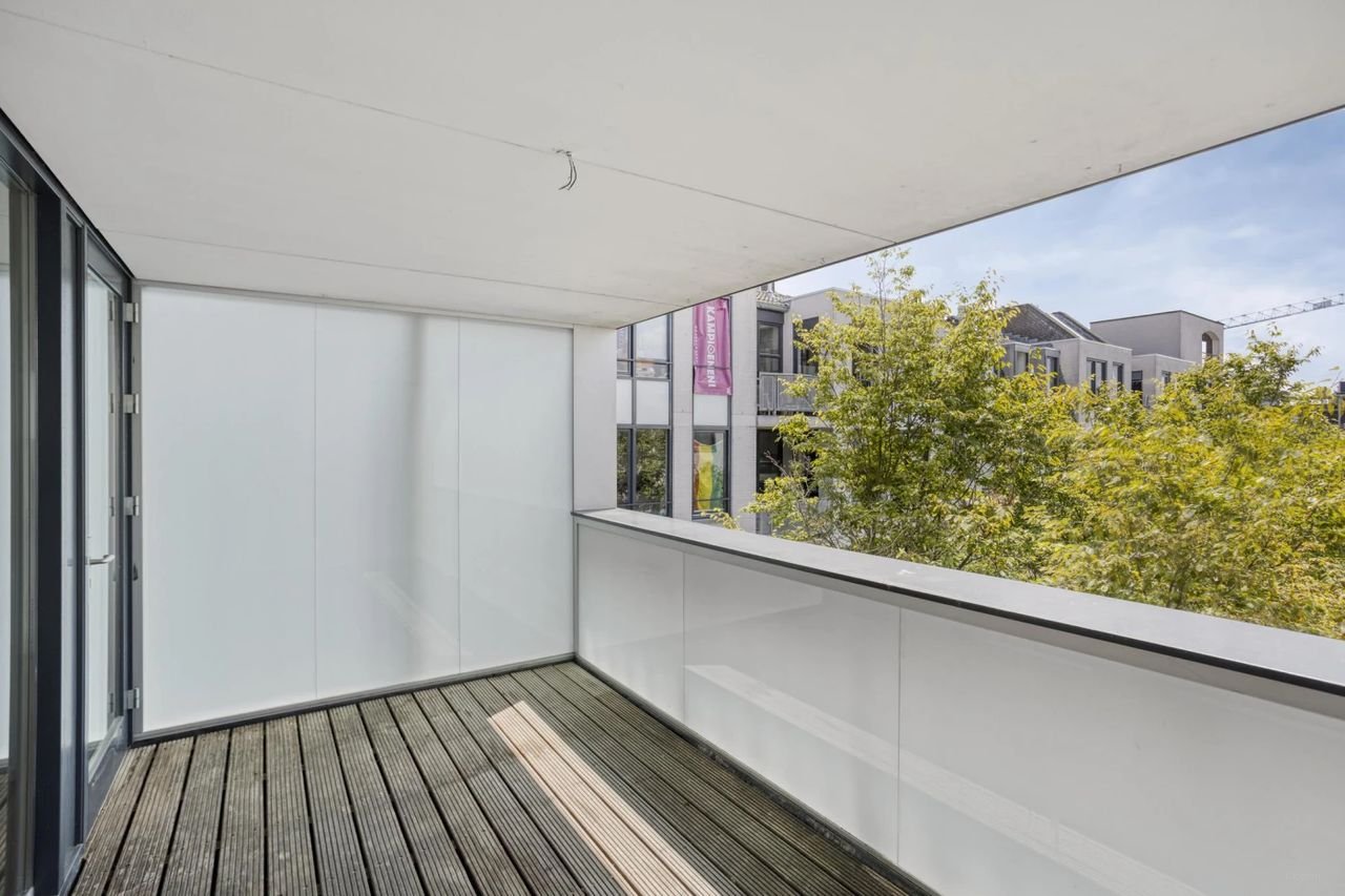 Licht appartement aan Herdenkingsplein - Afbeelding 5