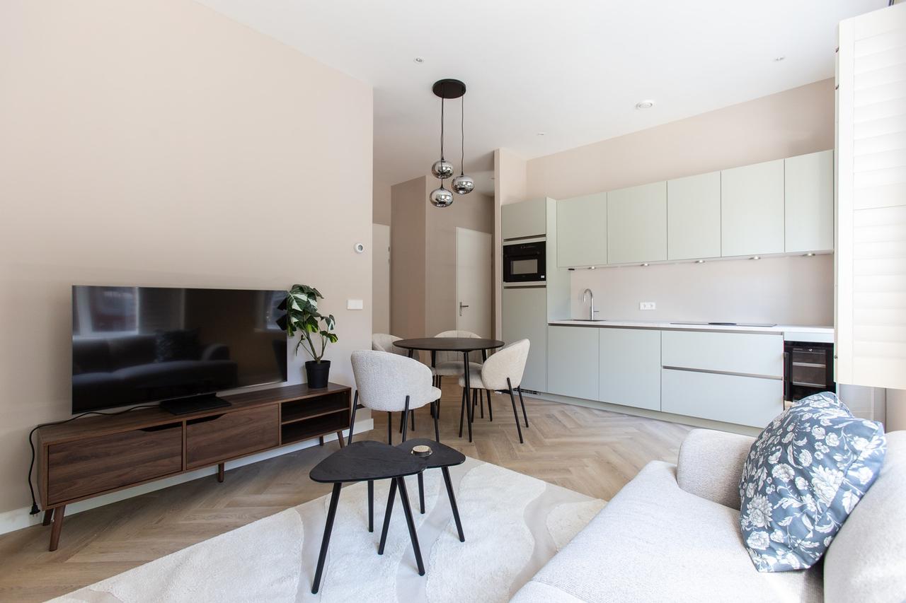 Gemeubileerd 3-kamerappartement op IJburg - Afbeelding 1