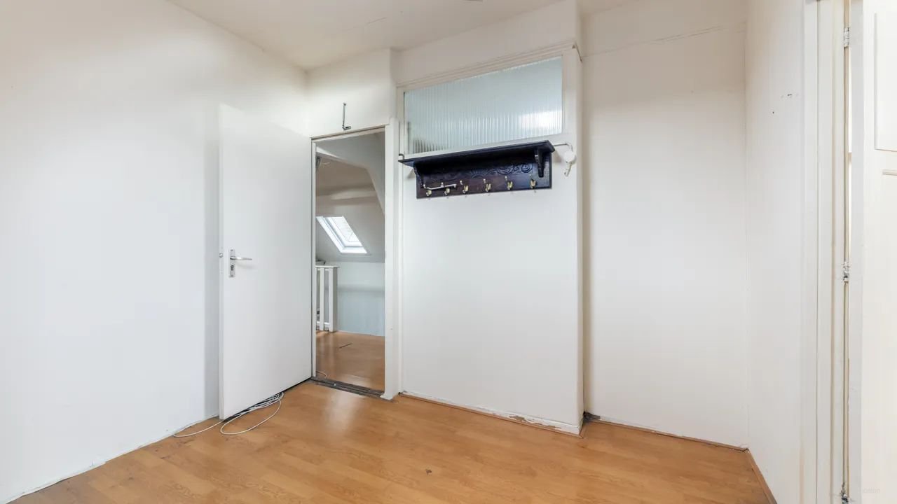Spacious 6-room apartment in the Oude Noorden - Image 16
