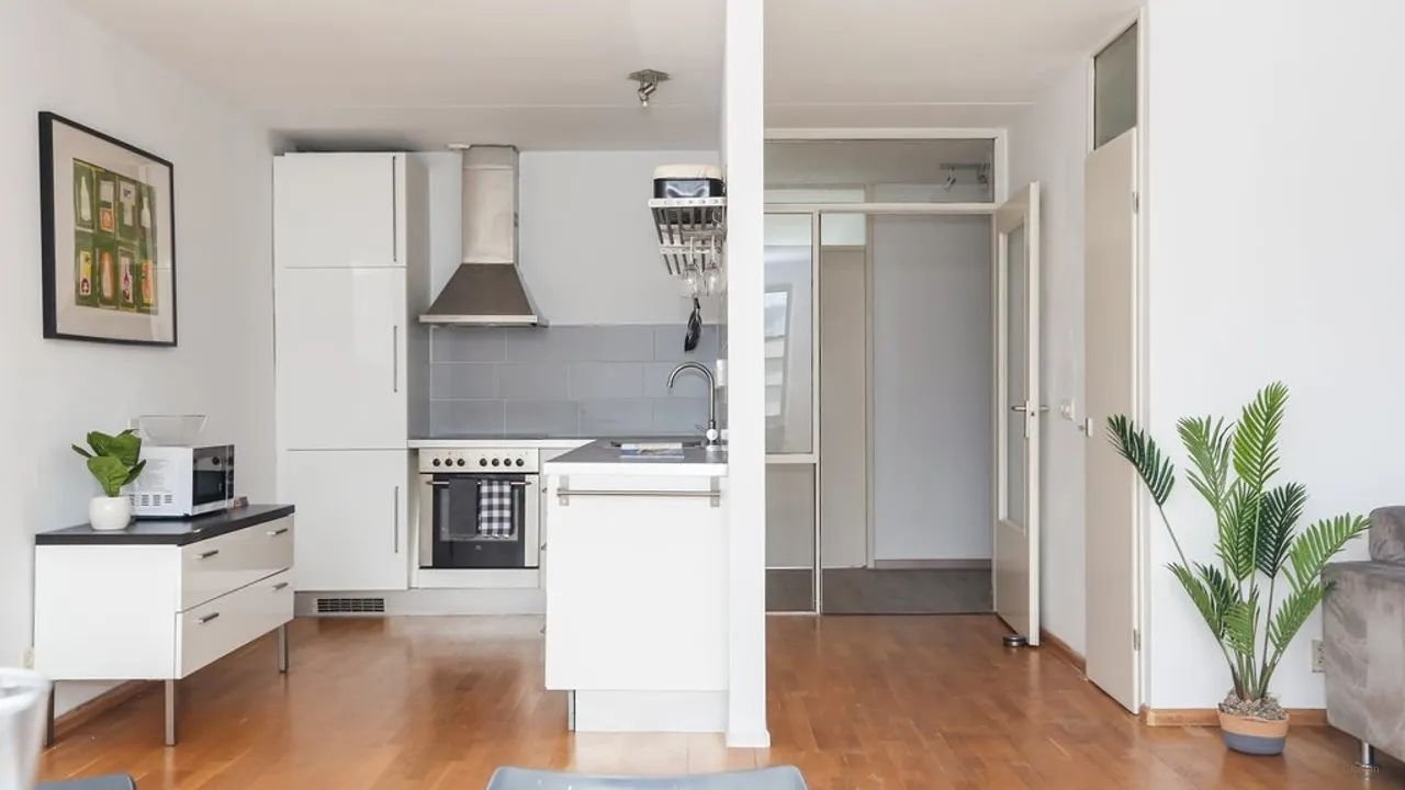 Uitzicht op Hofplein vanaf de 11e etage - Afbeelding 5