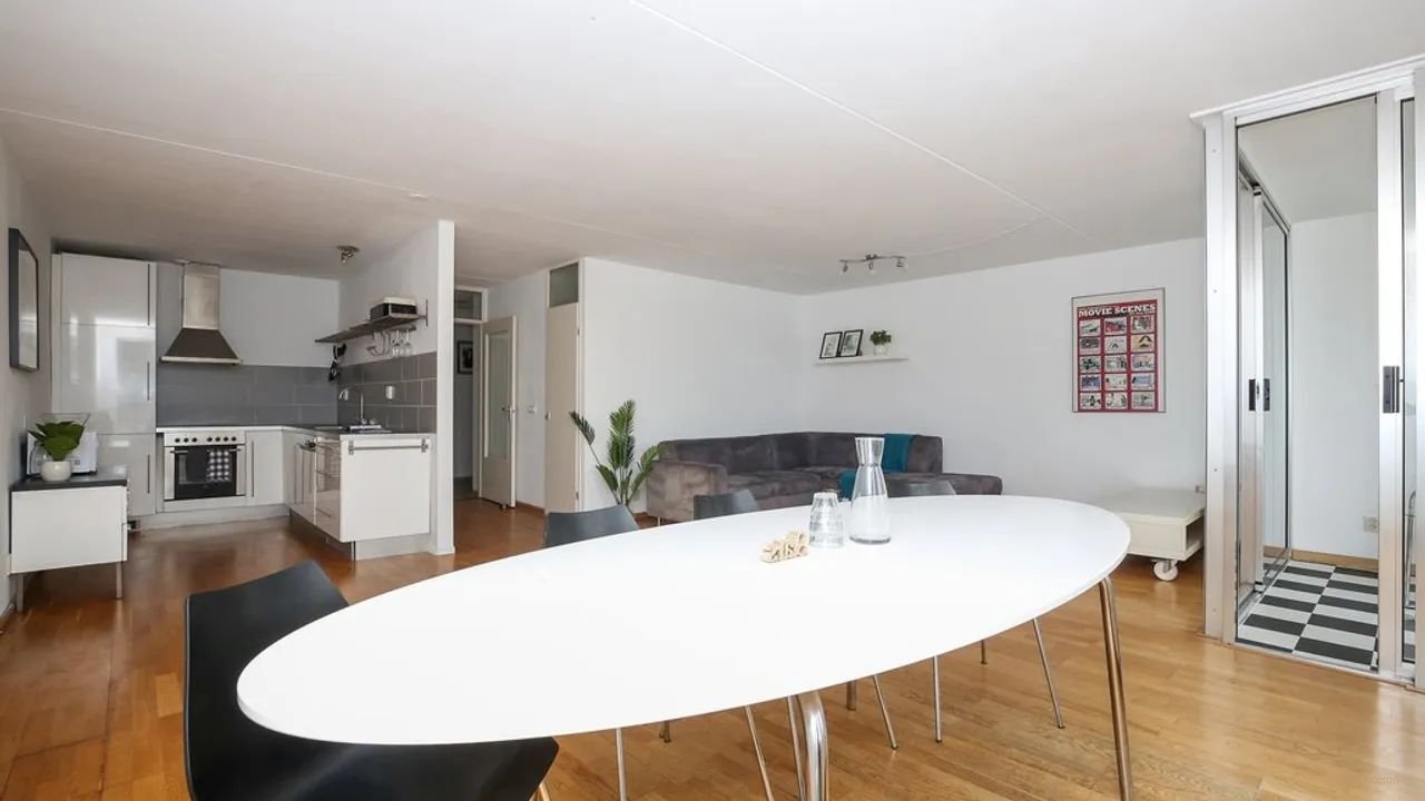 Uitzicht op Hofplein vanaf de 11e etage - Afbeelding 8