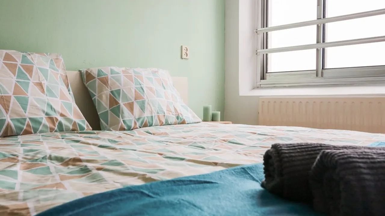 Uitzicht op Hofplein vanaf de 11e etage - Afbeelding 14