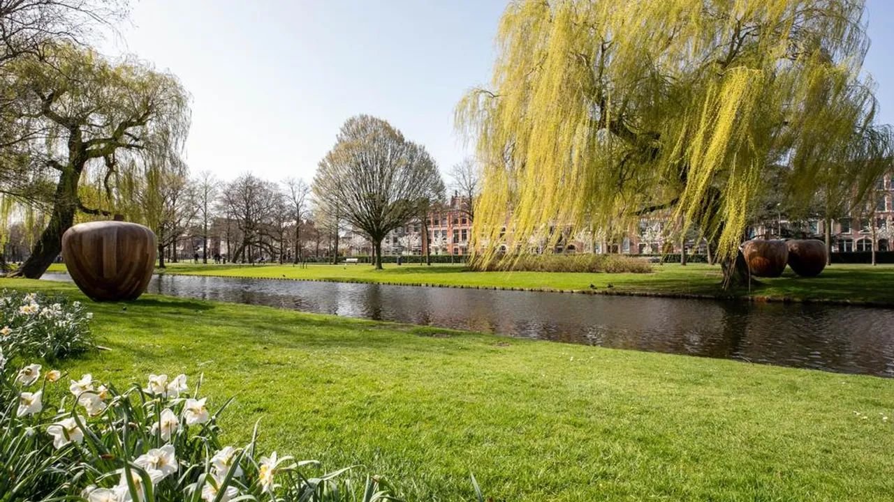 Characteristic 178 m² house with garden in Middelland - Image 17