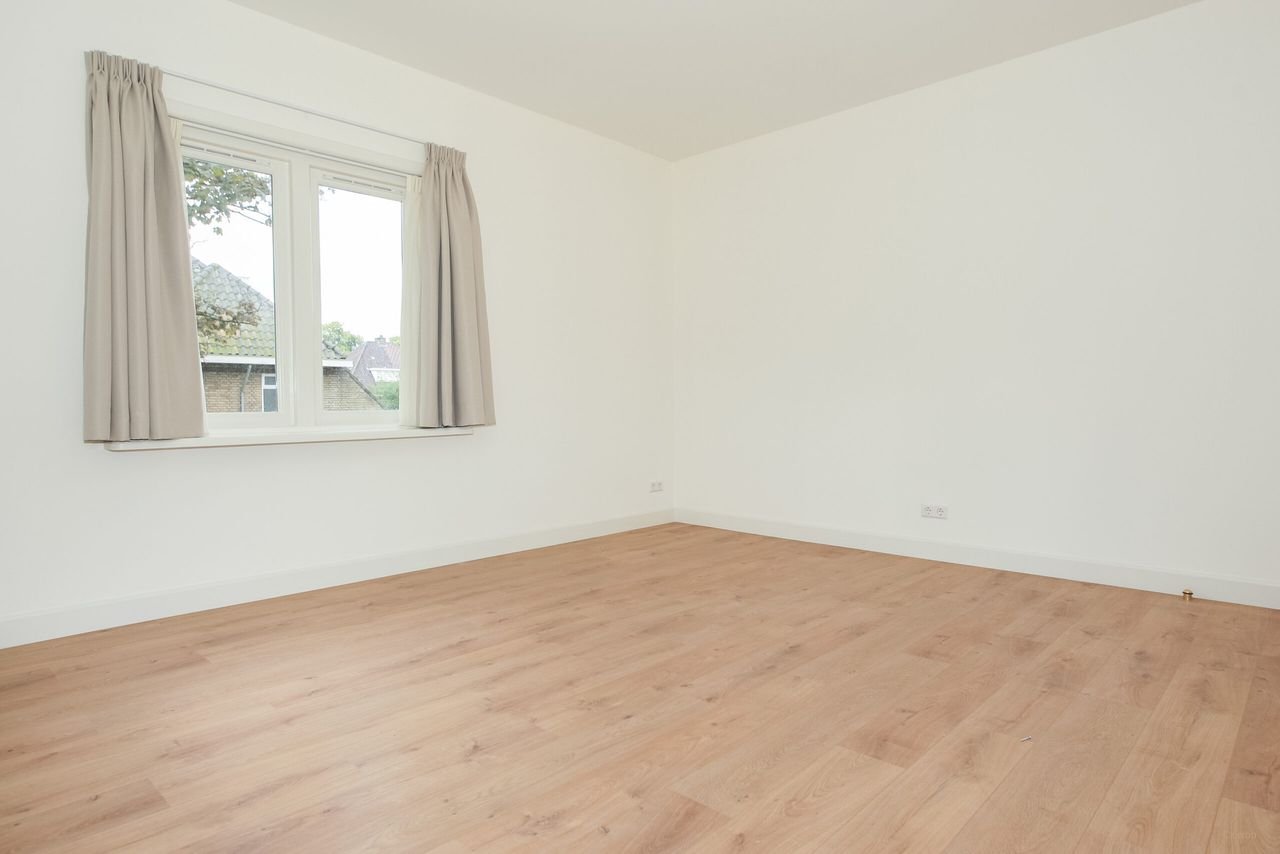 Lichte hoekwoning met 5 slaapkamers - Afbeelding 25