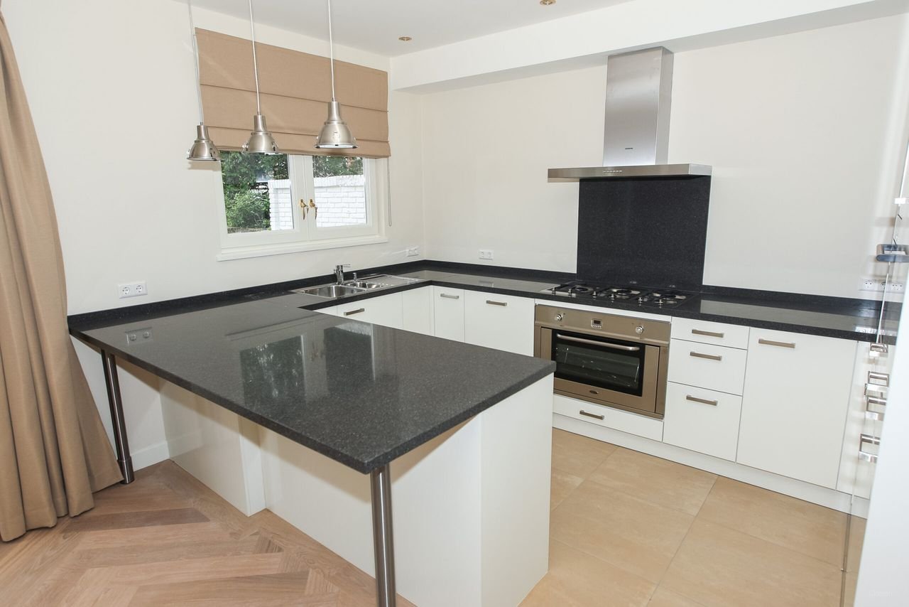 Lichte hoekwoning met 5 slaapkamers - Afbeelding 11