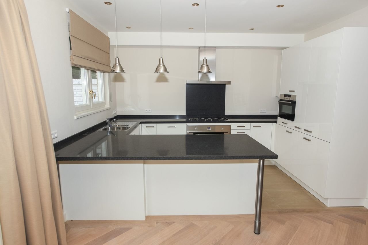 Lichte hoekwoning met 5 slaapkamers - Afbeelding 12