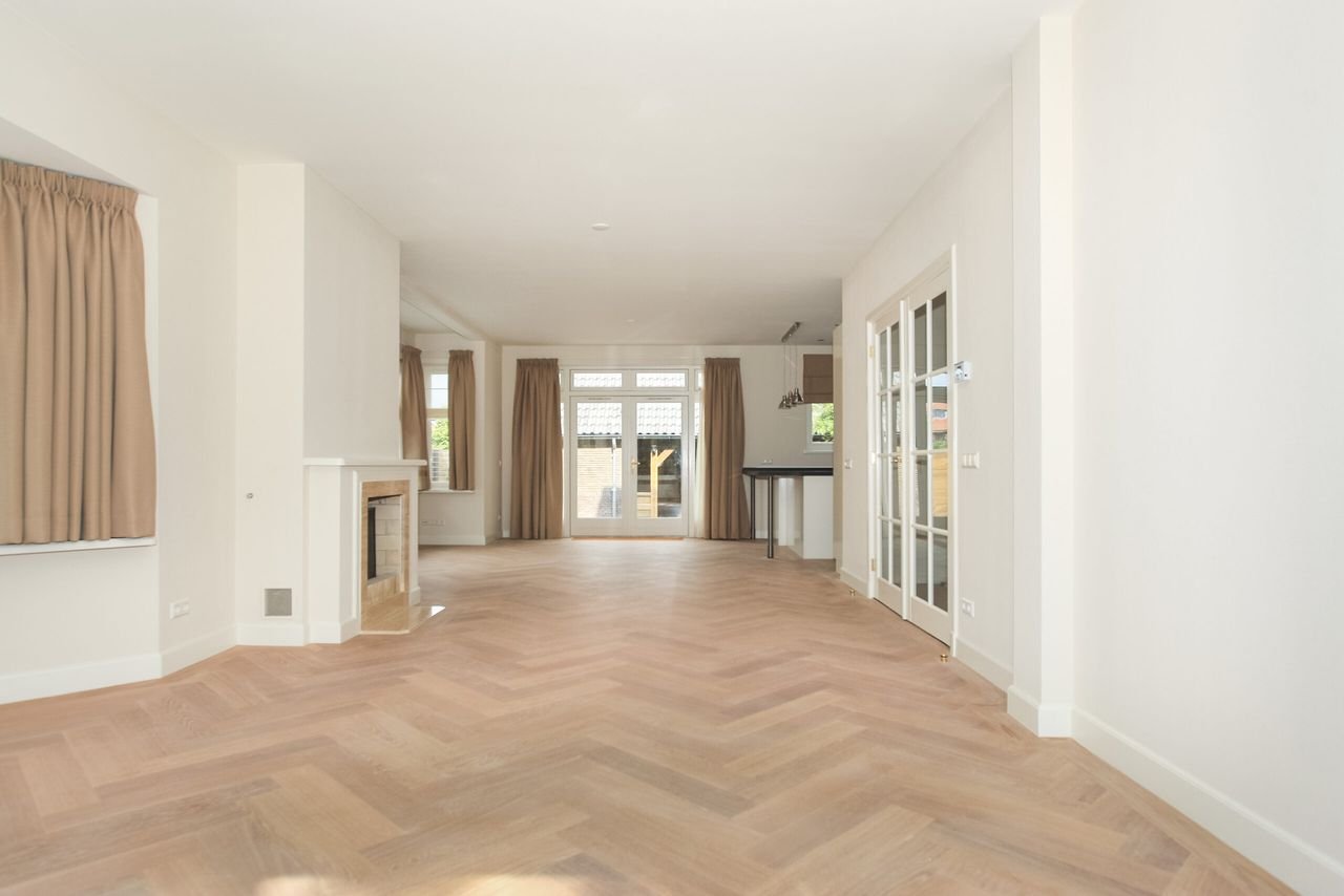 Lichte hoekwoning met 5 slaapkamers - Afbeelding 8