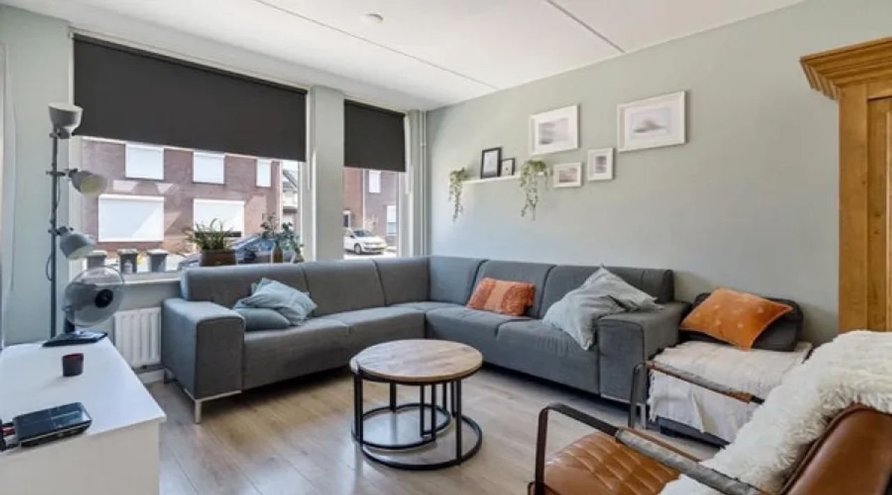 Halfvrijstaand met garage in De Hemelder - Afbeelding 2