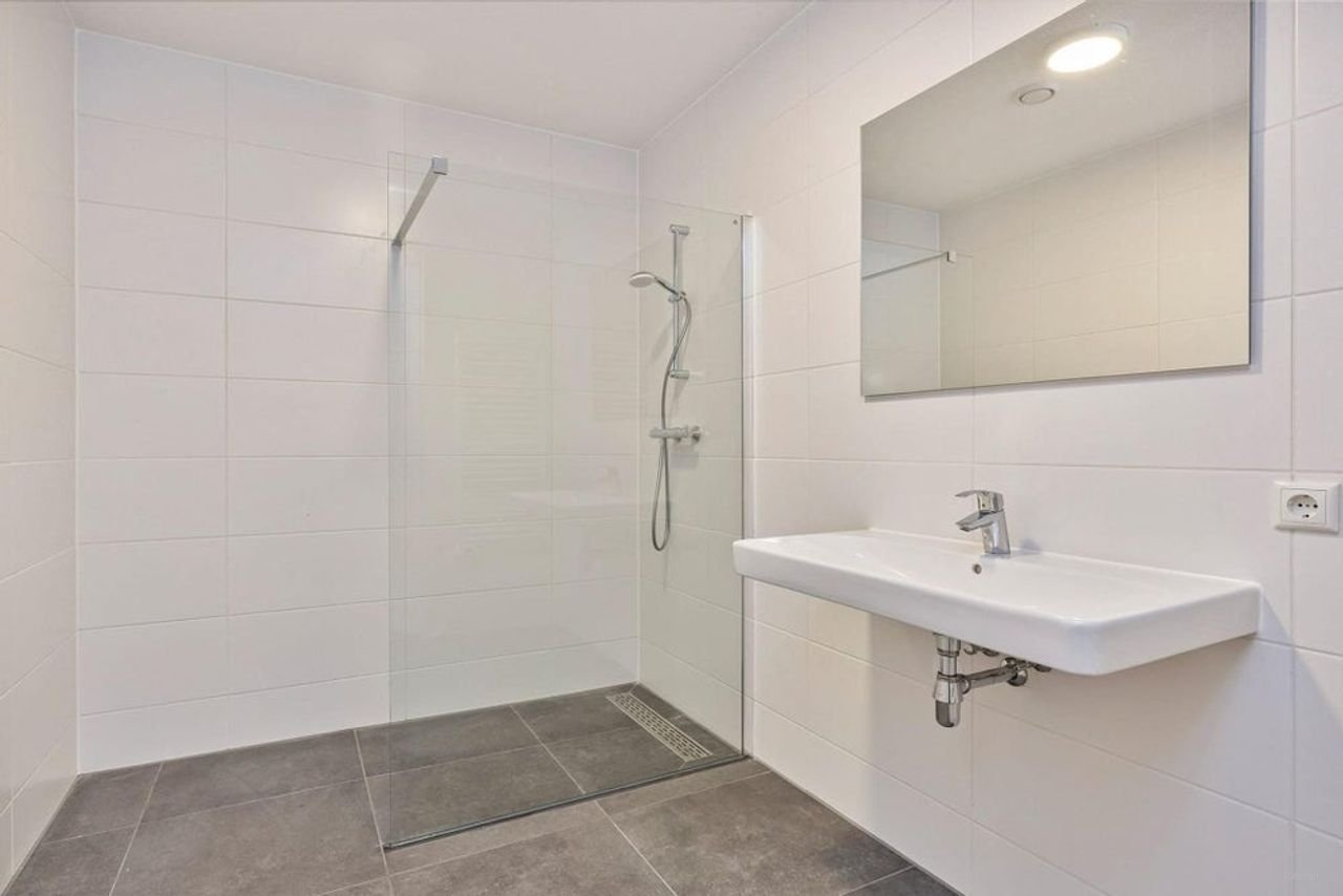 98m² of living pleasure in De Ananas - Image 12