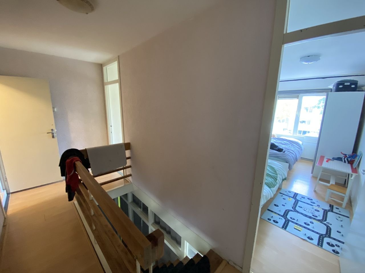 Spacious house with garage on Reutumbrink - Image 2