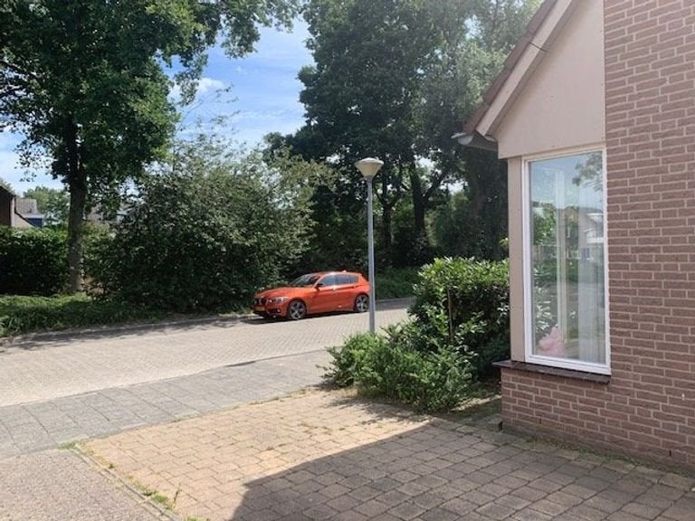 Zonnige tweekapper in groen Acht - Afbeelding 2