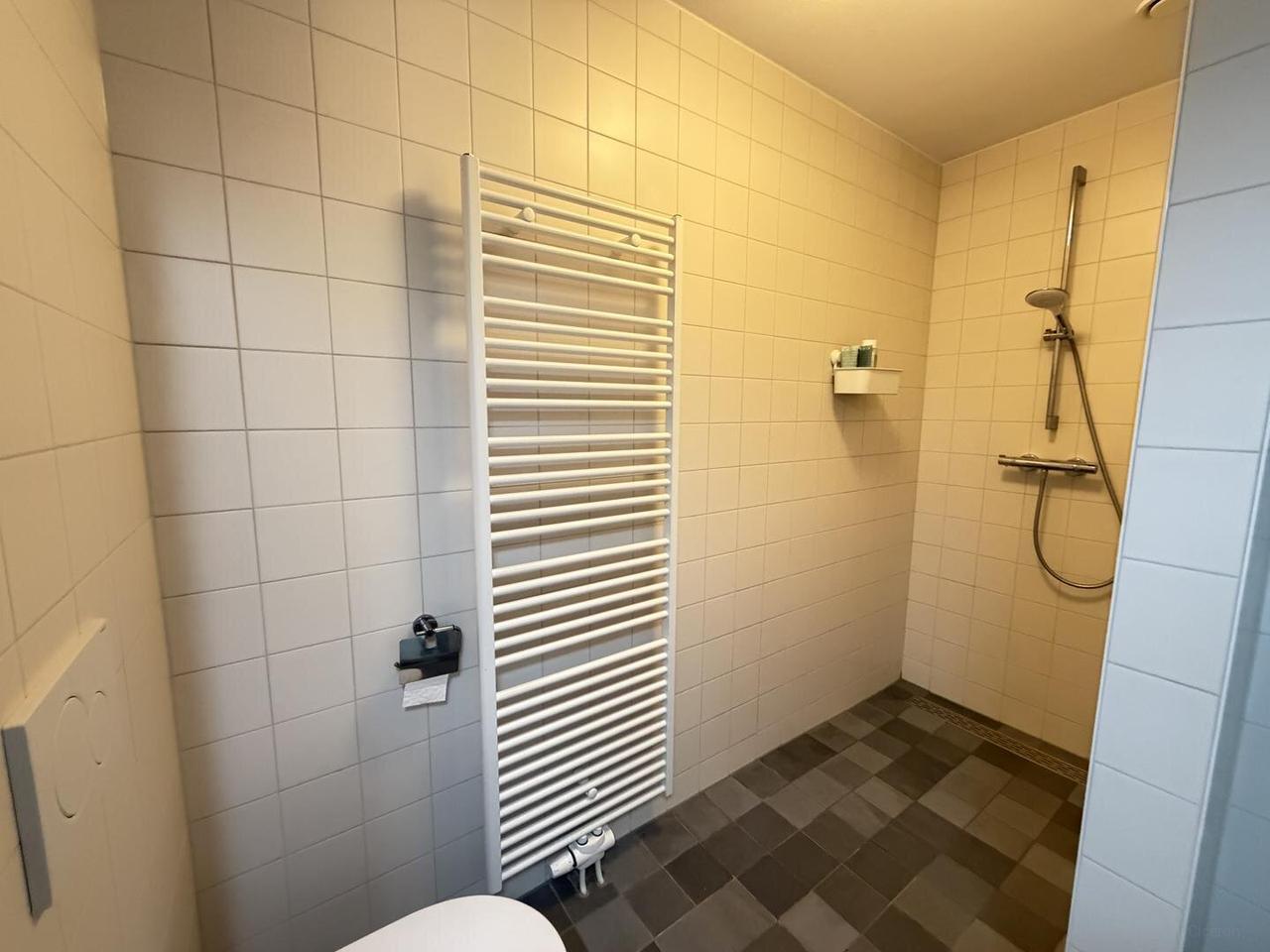 Hoekappartement met lift in Cambuur - Afbeelding 14