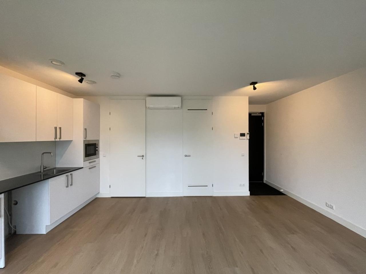 Studio with private kitchen in Zutphen - Image 3
