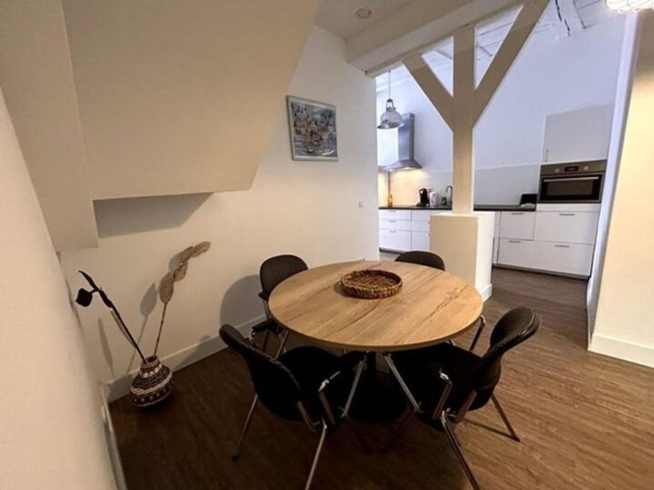Furnished apartment in the heart of Dordrecht - Image 3