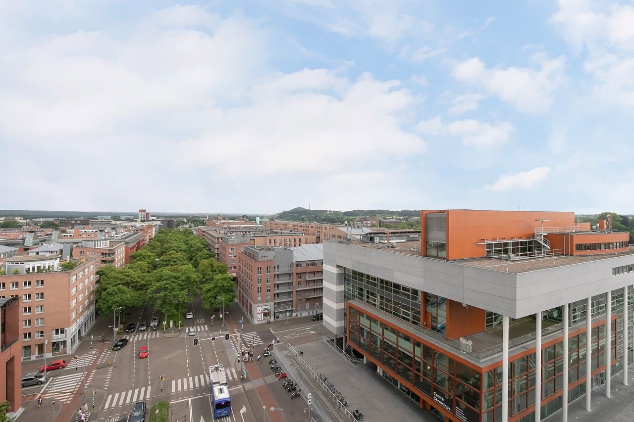 Royaal wonen in Toren van Siza: 120m² - Afbeelding 21