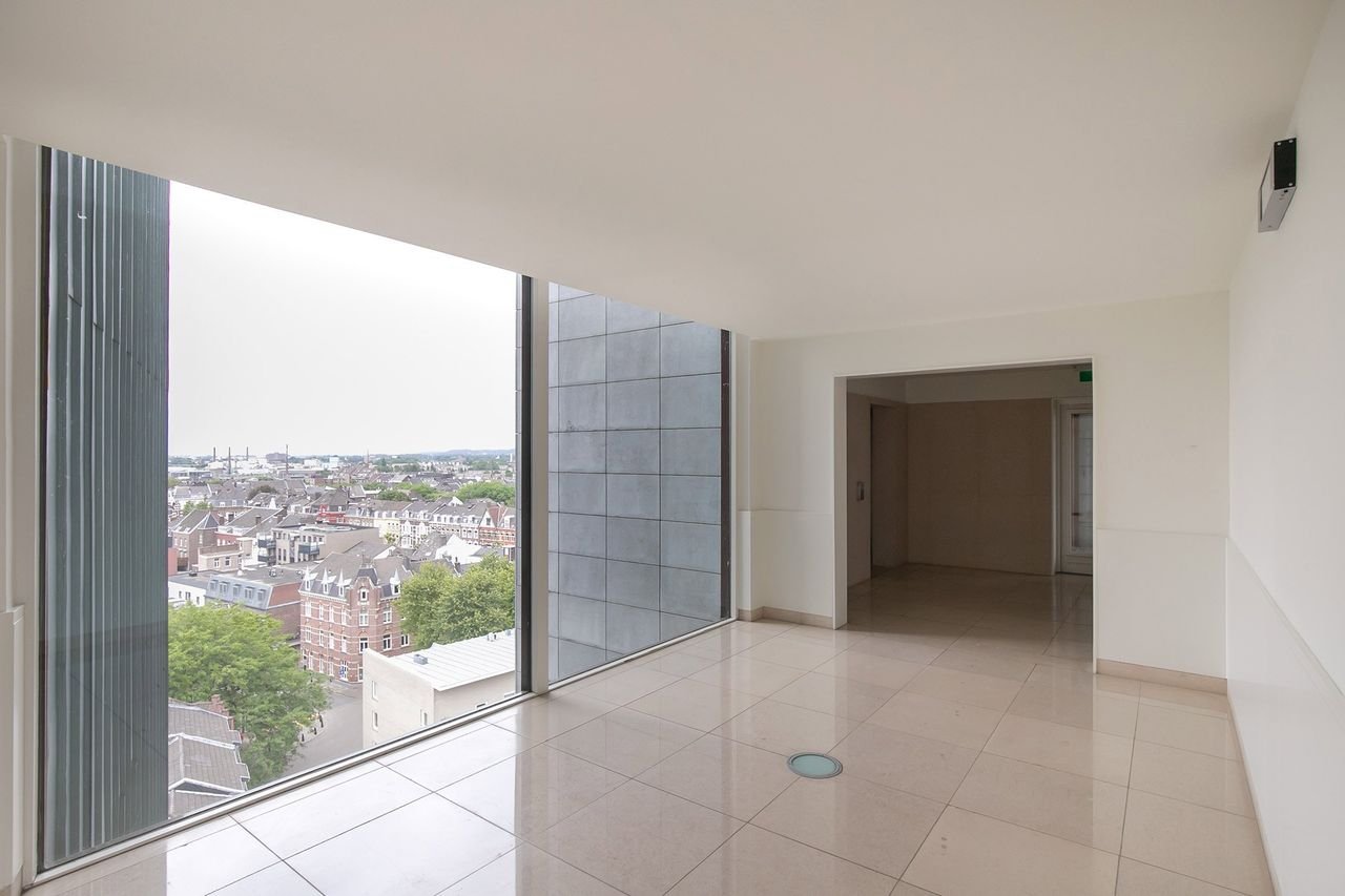 Royaal wonen in Toren van Siza: 120m² - Afbeelding 20