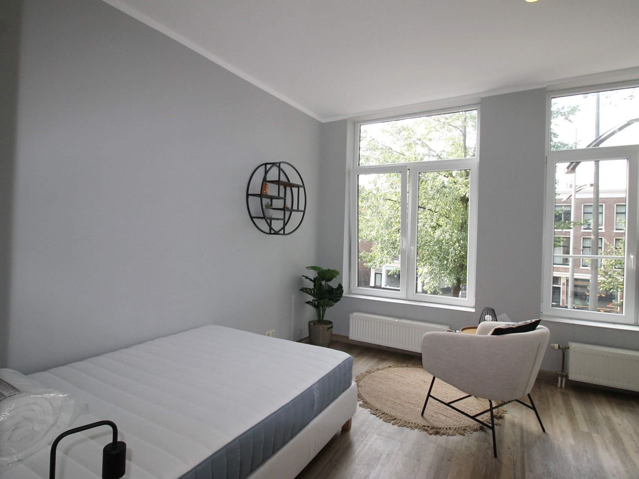 Lichte short-stay studio aan het Spui - Afbeelding 6