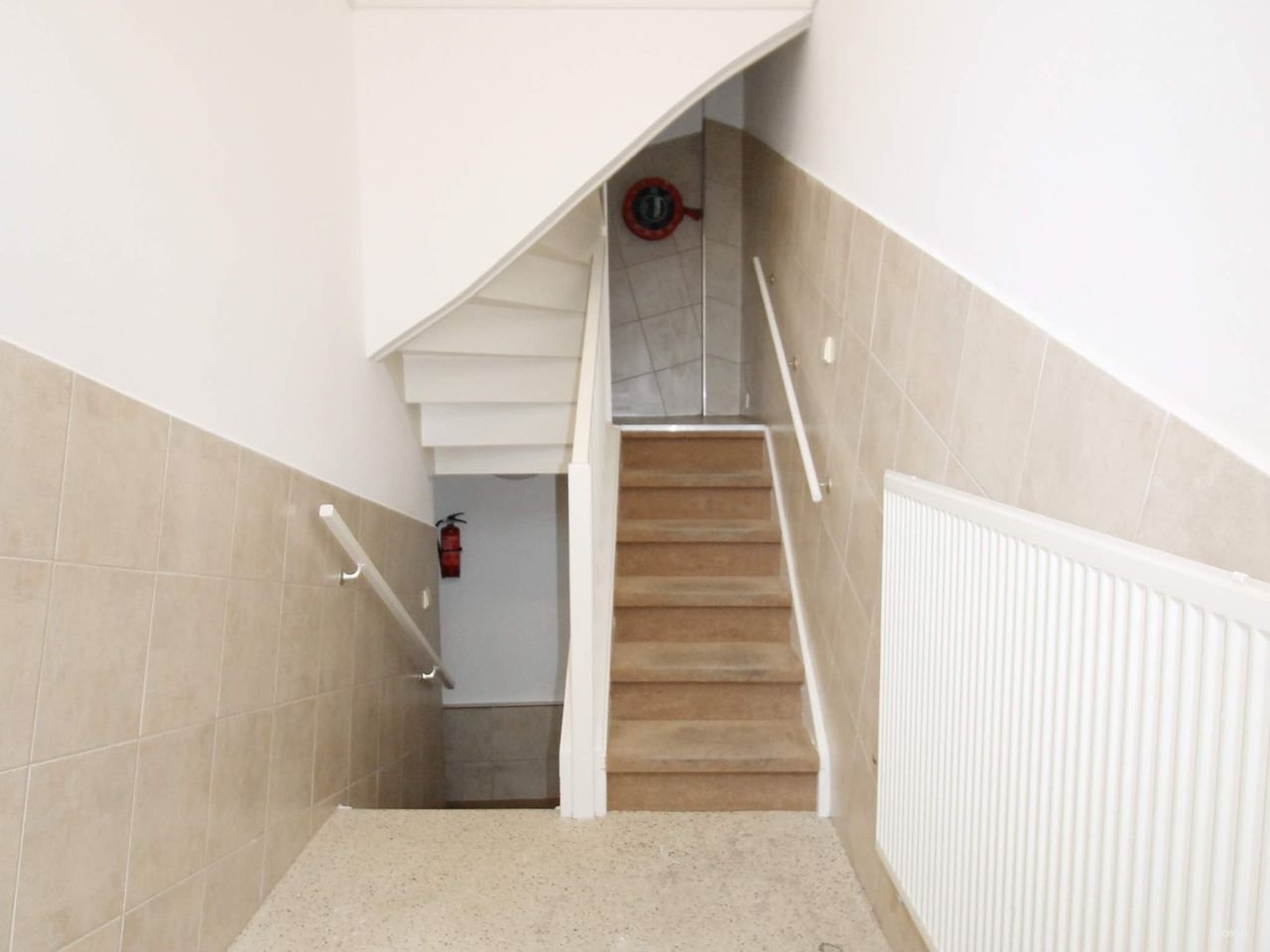 Lichte short-stay studio aan het Spui - Afbeelding 12