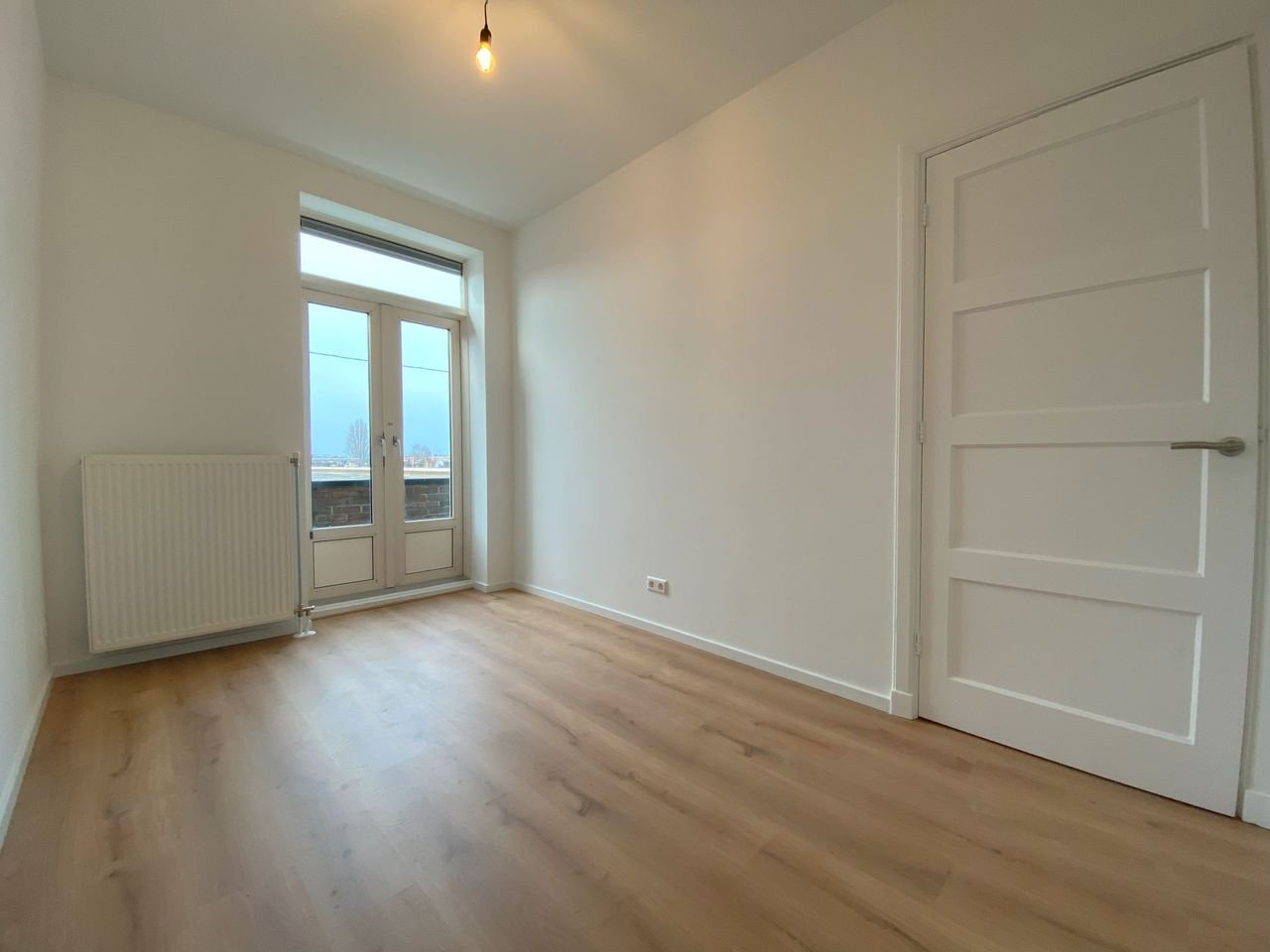 Sleek 4-room apartment with A++ energy label - Image 14