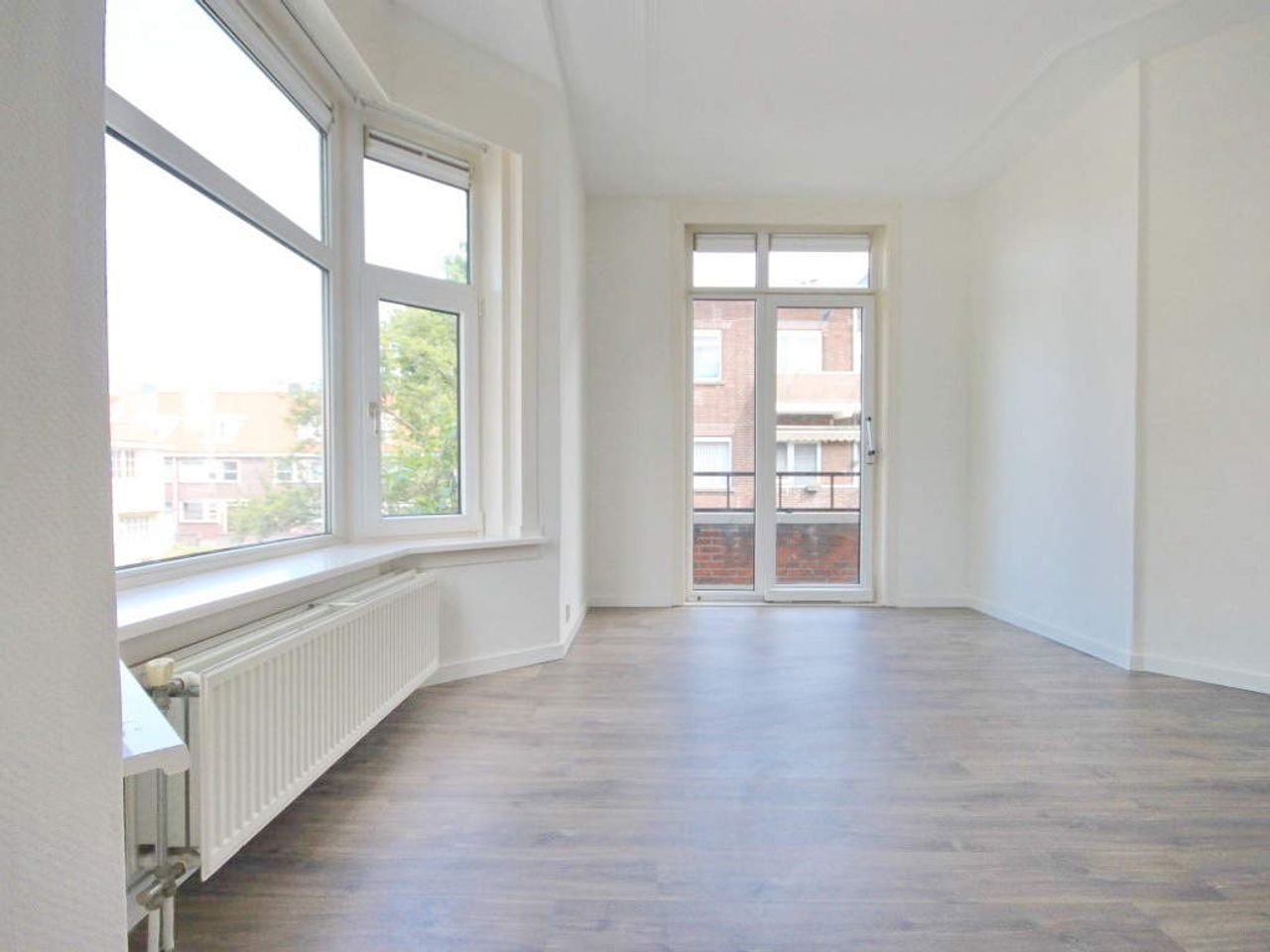 Bright corner apartment for students - Image 8