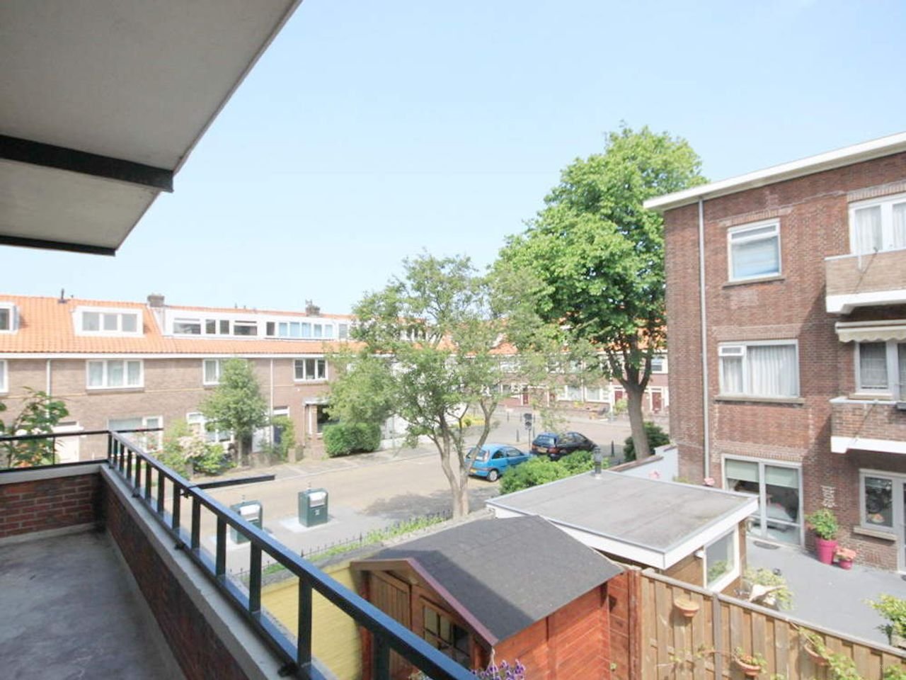 Bright corner apartment for students - Image 13