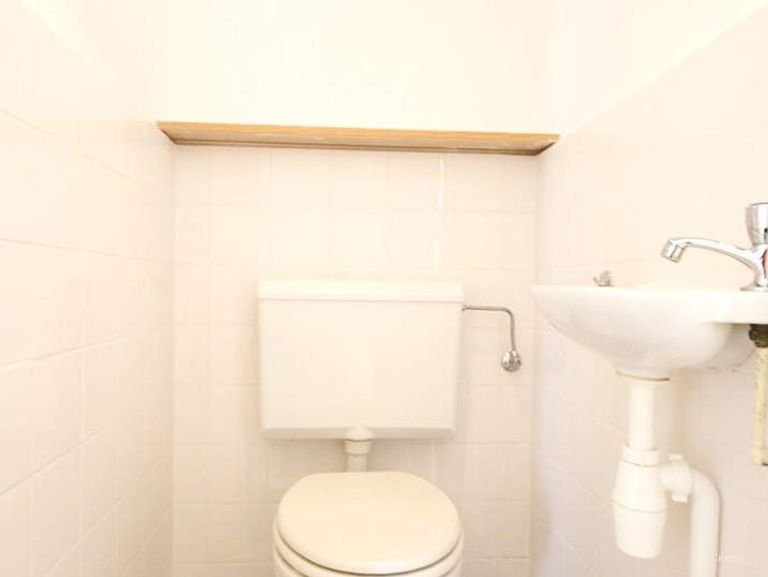 Bright corner apartment for students - Image 9