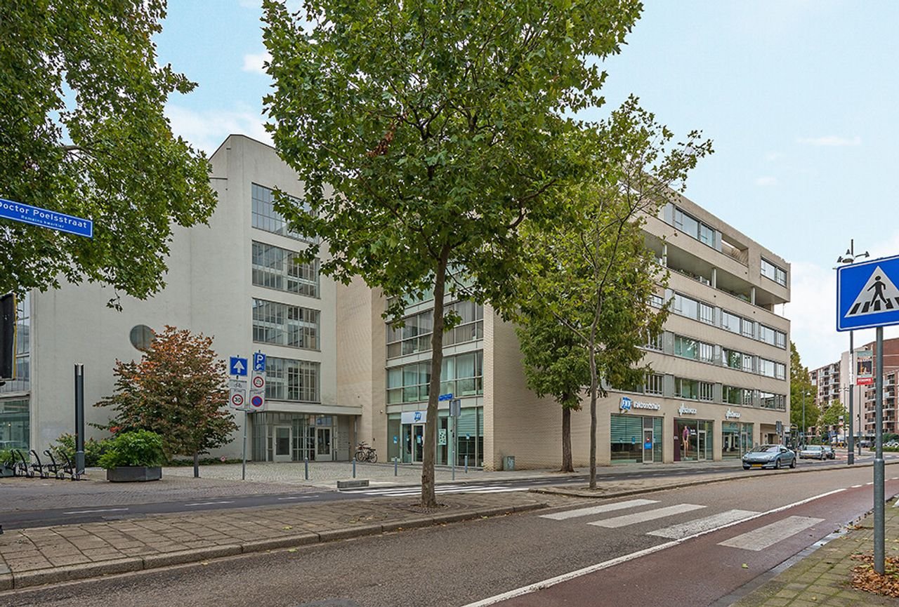 Spacious and energy-efficient living in the heart of Heerlen - Image 1