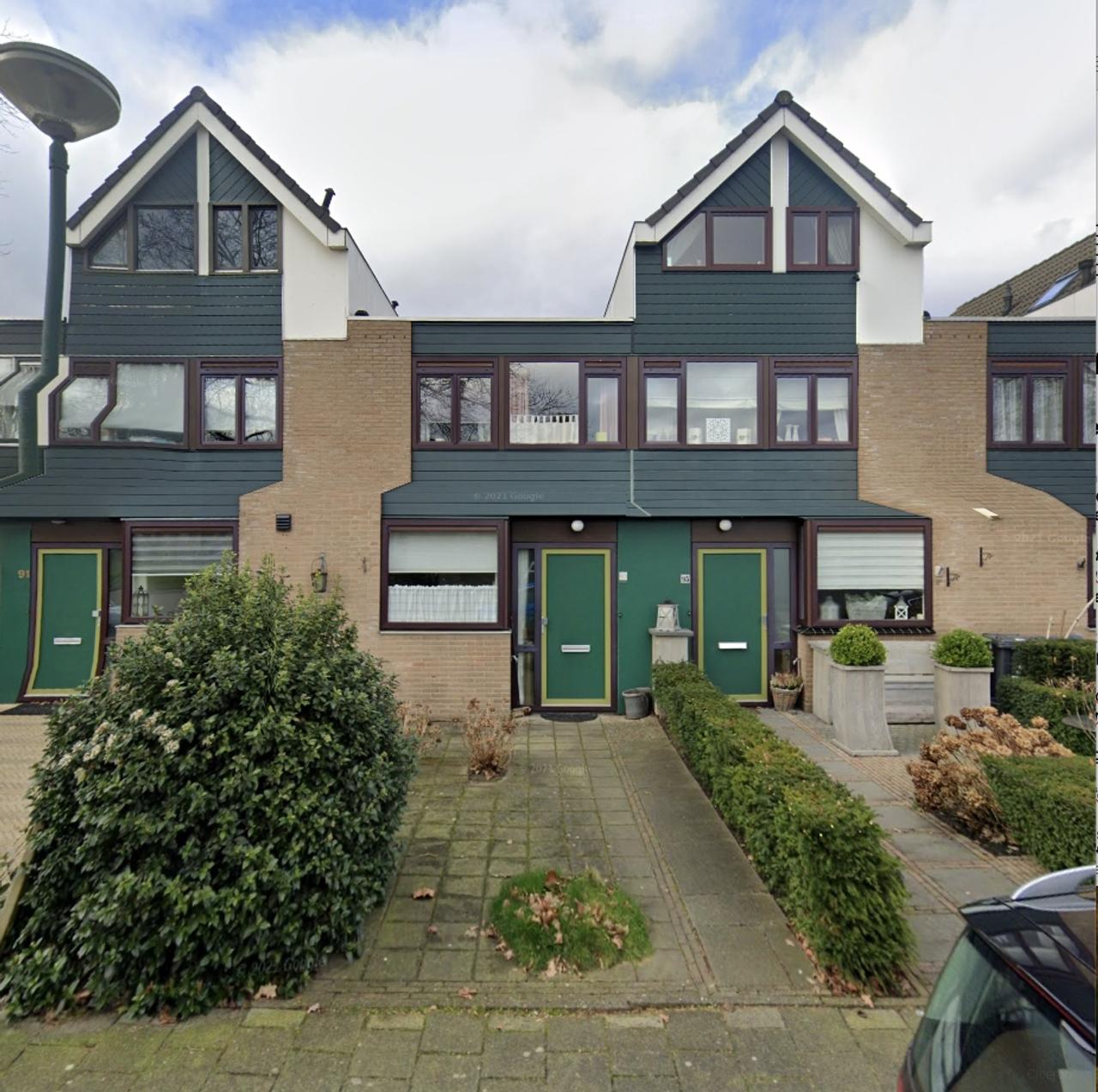 Fijne woning met tuin aan de Valkenkamp - Afbeelding 1