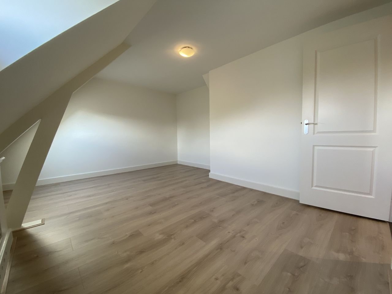 Gerenoveerd dubbelbovenhuis, label A - Afbeelding 12