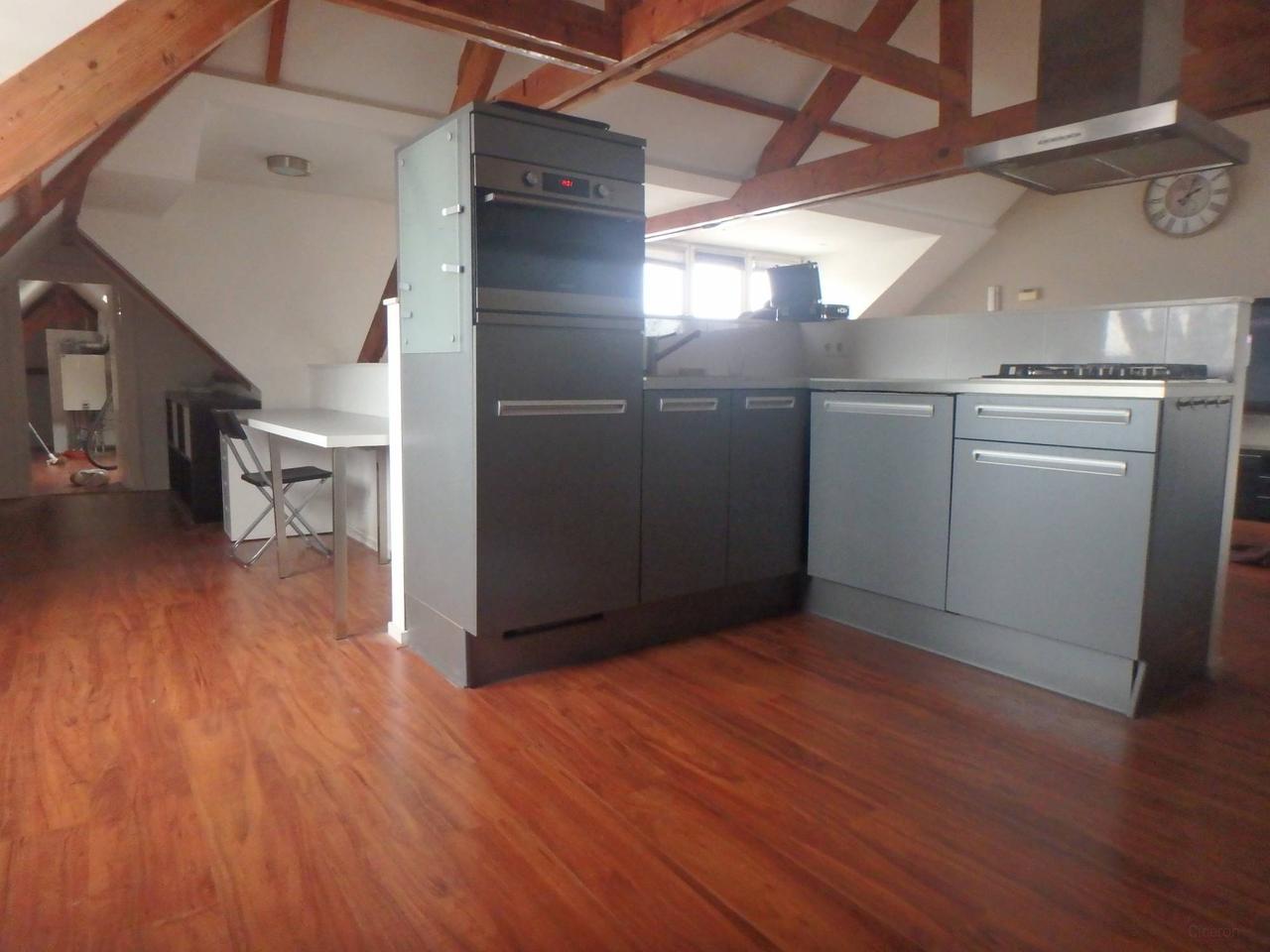 Furnished apartment with roof terrace - Image 8