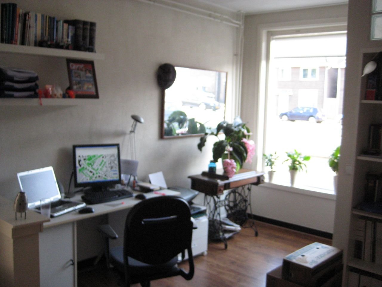 Bright ground-floor apartment near Woenselsemarkt - Image 1