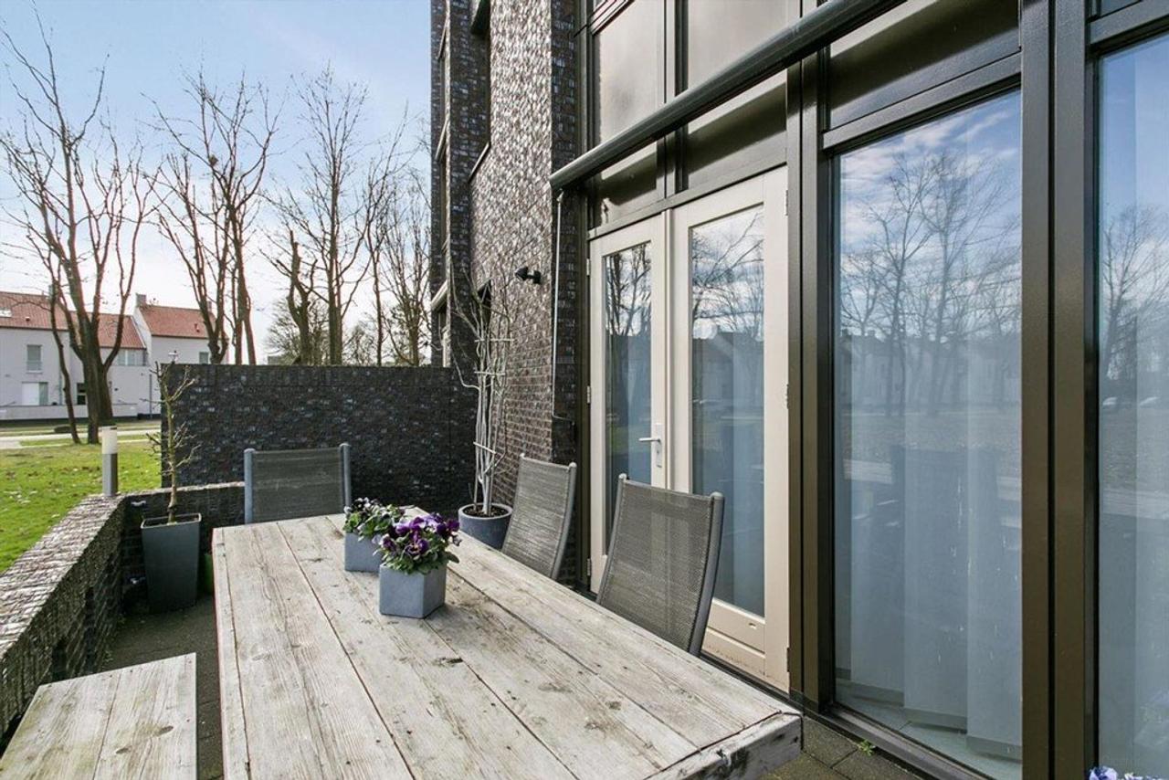 Modern townhouse with garage in Bosrijk - Image 24