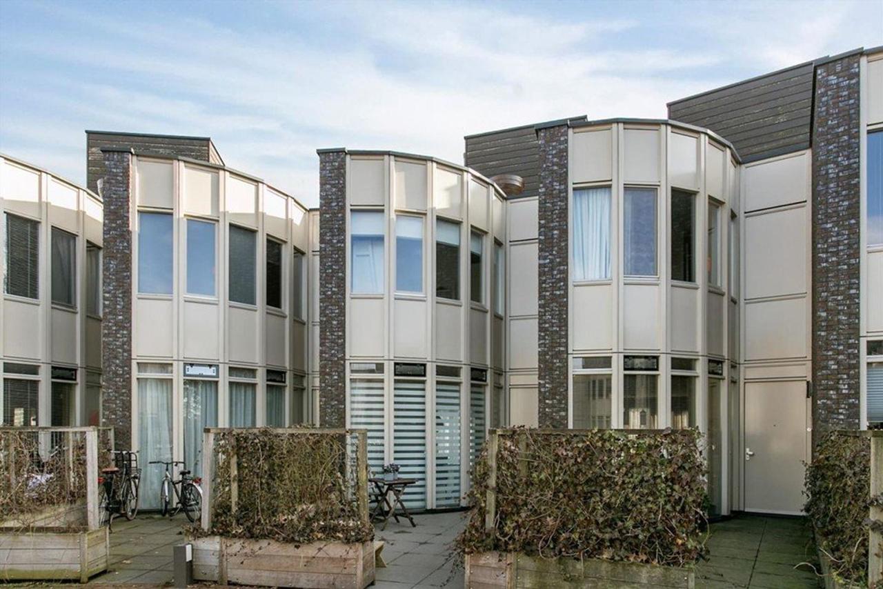 Modern townhouse with garage in Bosrijk - Image 28