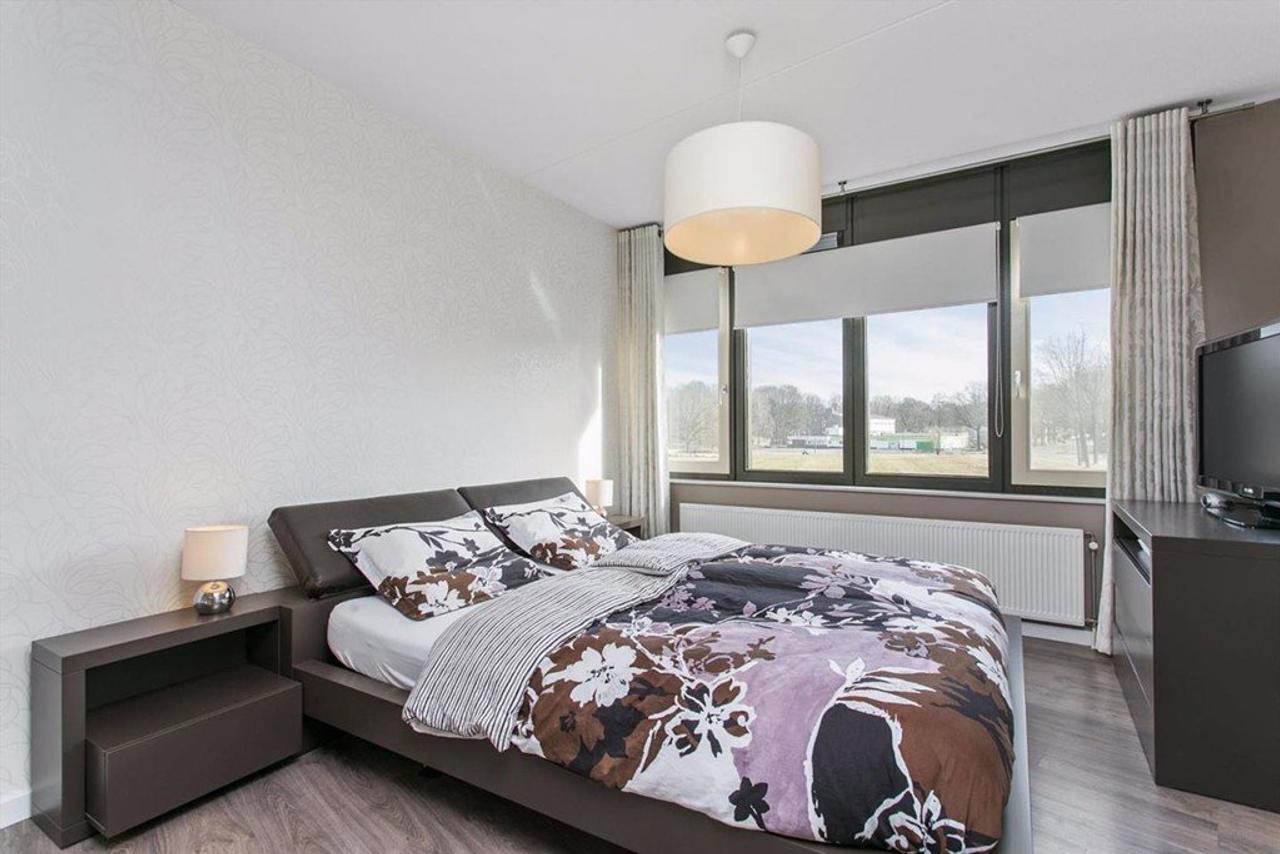 Modern townhouse with garage in Bosrijk - Image 14