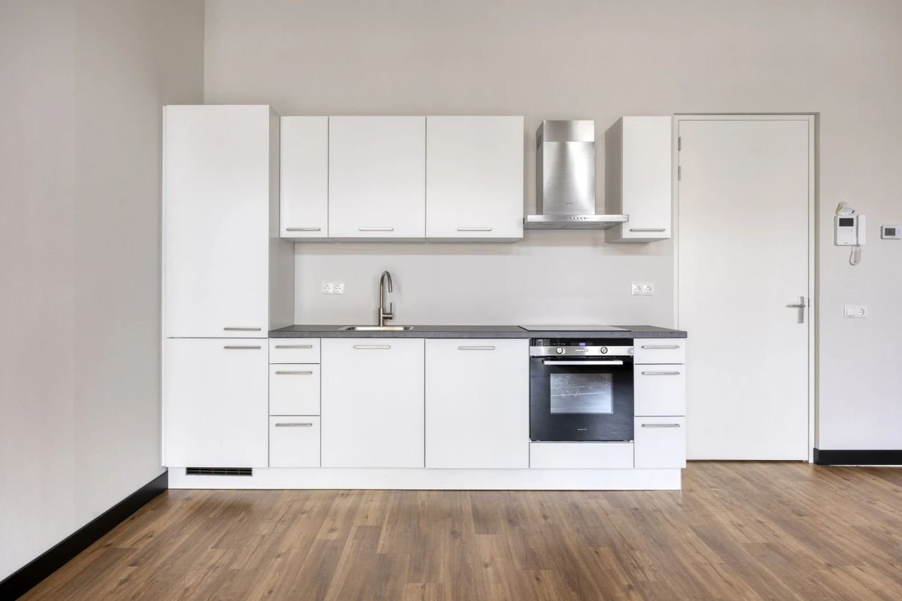 Gerenoveerd 116m² appartement Vreewijk - Afbeelding 26