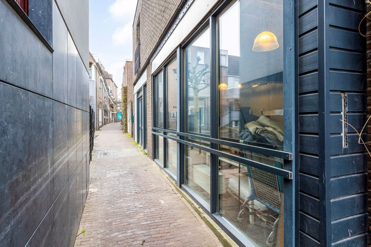 Spacious living on the Hool: 110 m² - Image 2