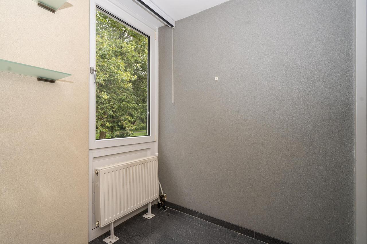 Spacious house with garden in Tilburg - Image 28