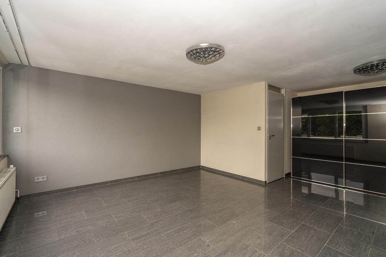 Spacious house with garden in Tilburg - Image 25