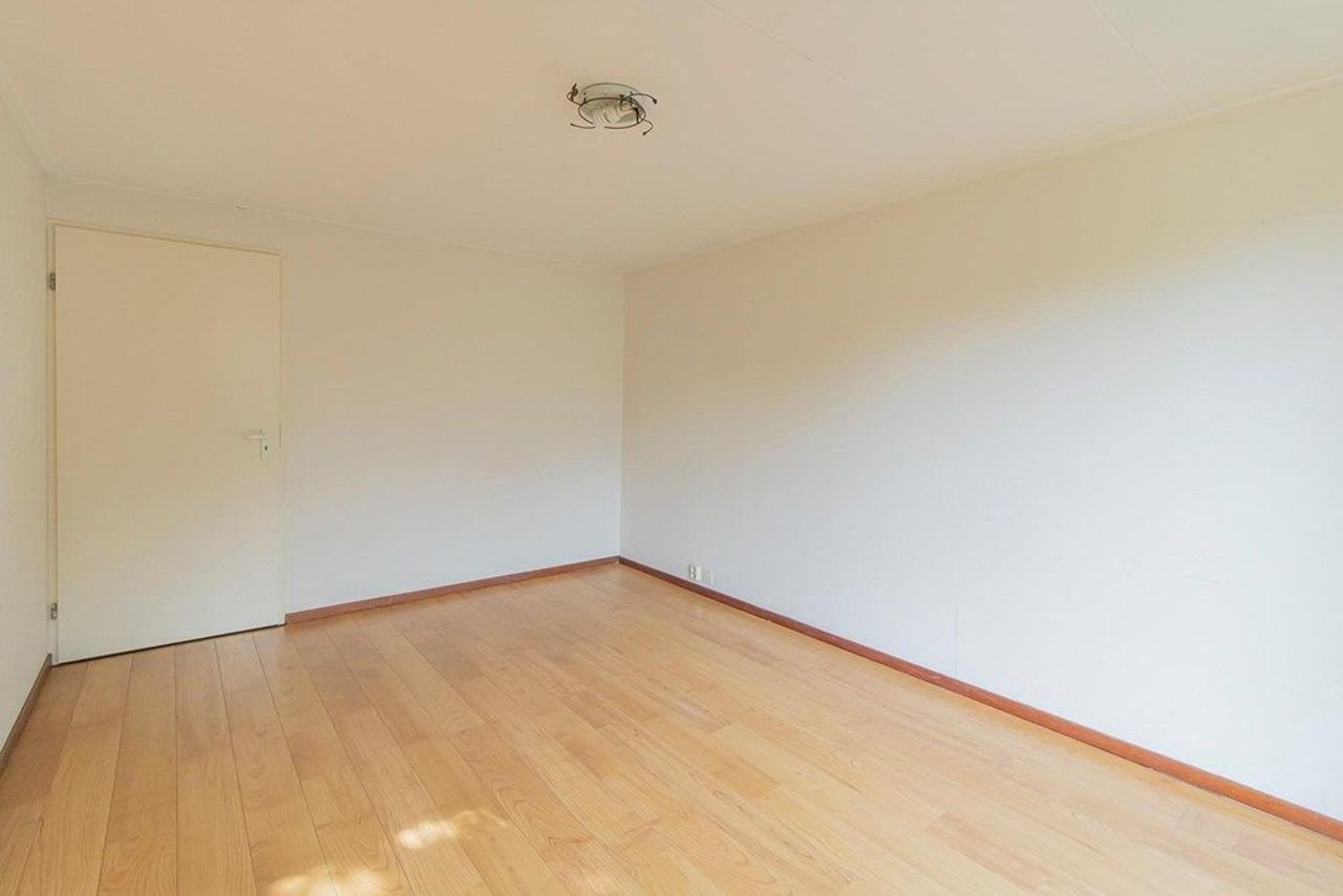 Detached 200 m² house in Rijsenhout - Image 10