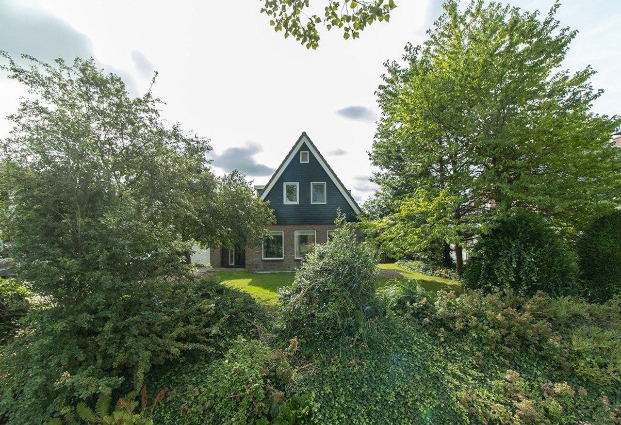 Detached 200 m² house in Rijsenhout - Image 1