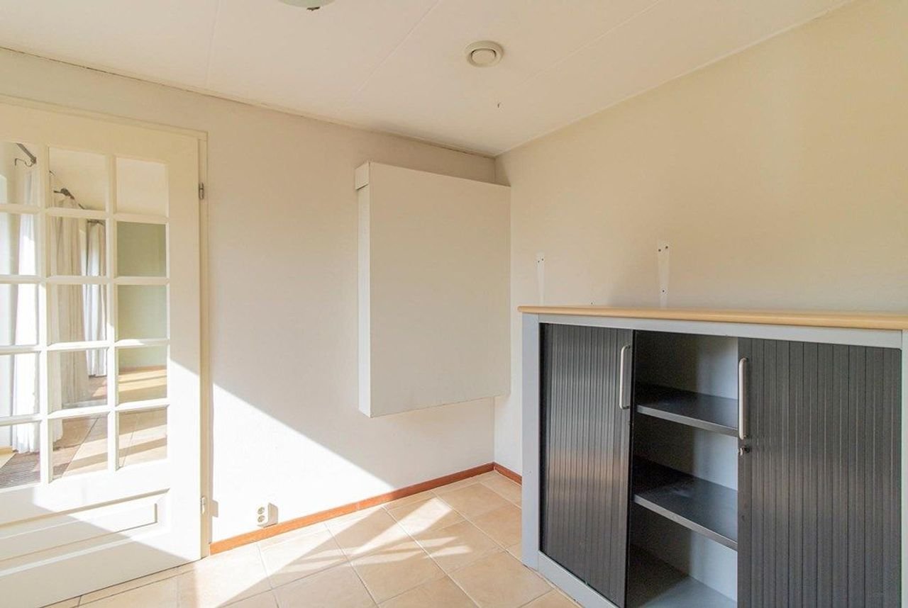 Detached 200 m² house in Rijsenhout - Image 9